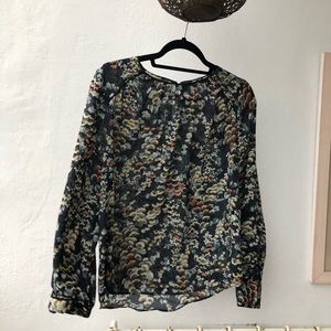 Floral blouse
